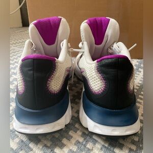 Nike Renew Running Shoes, almost new condition
